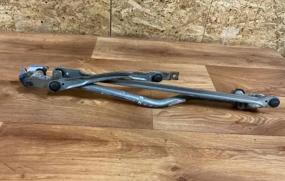 Audi A6 S6 C6 4F Front wiper linkage 4F1955023B 3397020778