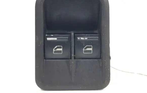 Skoda Fabia Mk1 (6Y) Electric window control switch 5J0867171A