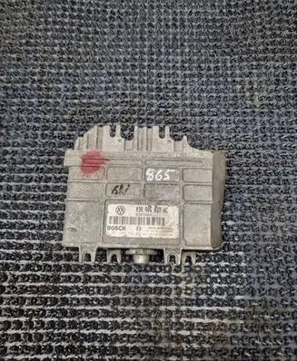 Volkswagen Polo III 6N 6N2 6NF Engine control unit/module 030906027AC 28SA0000 0261204794