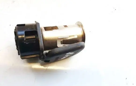 Mazda CX-7 Cigarette lighter 