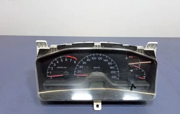 Mitsubishi Lancer Speedometer (instrument cluster) MR550051