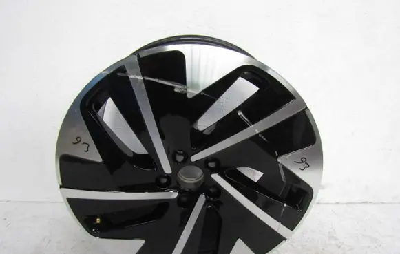 R19 alloy rim
