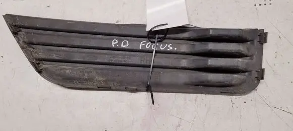 Ford Focus Front bumper lower grill 4M5119952BE