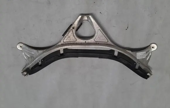 Audi A7 S7 4K8 Front strut bar 4G0805645B