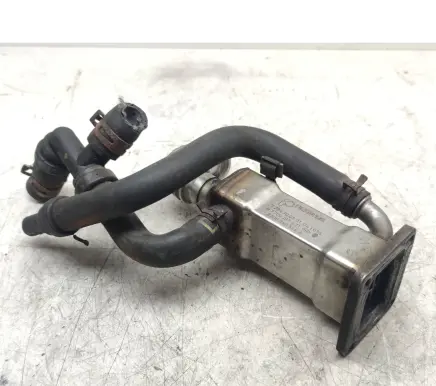 Renault Trafic II (X83) EGR valve cooler 8200360566A 7284300601 H7700107471