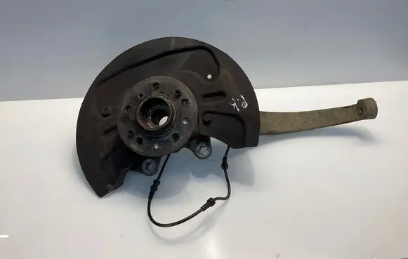 Mercedes-Benz ML W164 Front wheel hub A1643302120 1643302120