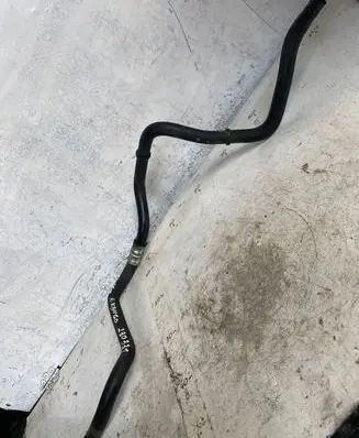 Renault Kangoo I Engine coolant pipe/hose
