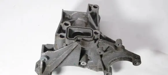 Audi A6 S6 C6 4F Engine mounting bracket 059145169P
