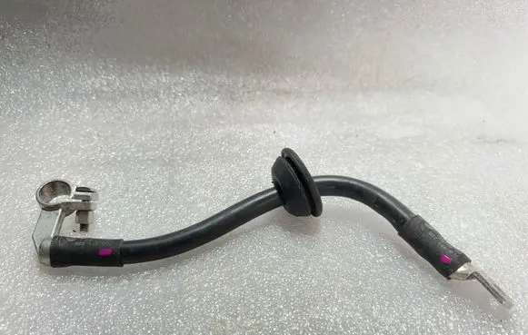 Positive cable (battery)