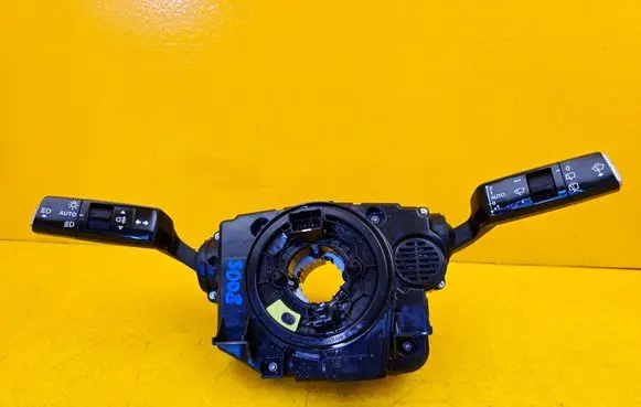 Peugeot 5008 Indicator stalk 9845235680