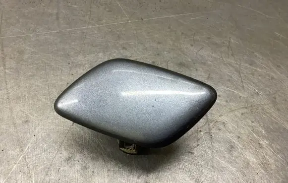 Mitsubishi Grandis Headlight washer spray nozzle cap/cover 87642