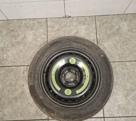 Mercedes-Benz C W203 R12 spare wheel 2094000402
