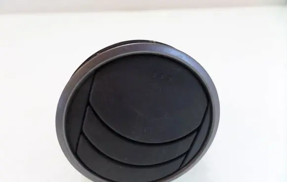 Dashboard side air vent grill/cover trim