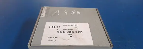 Audi A6 S6 C5 4B Sound amplifier 8e5035223