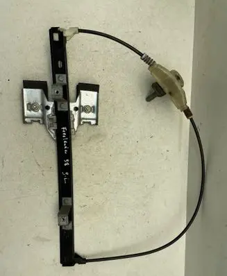 Land Rover Freelander Rear door manual window regulator 