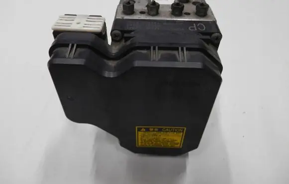 Lexus IS 220D-250-350 ABS Pump 53040