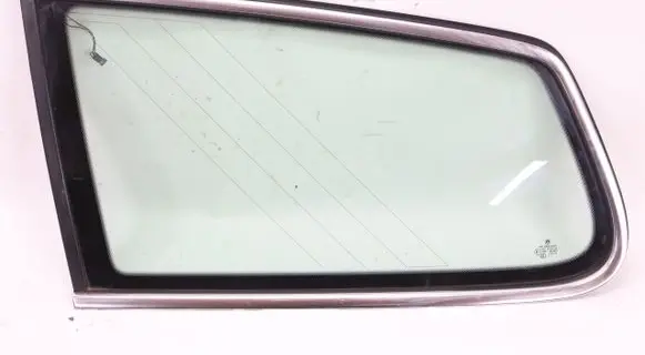 Volkswagen PASSAT B7 Rear side window 3AF845297