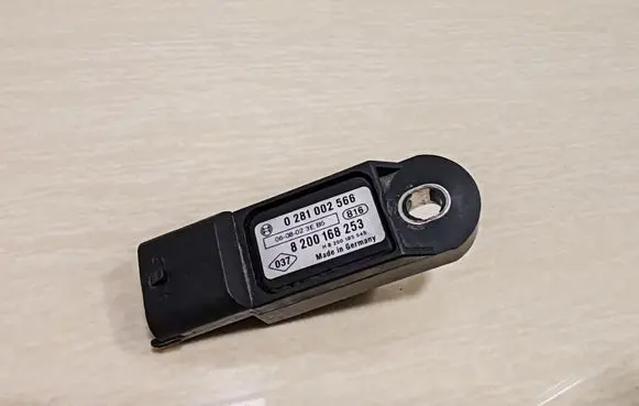 Nissan Note (E11) Air pressure sensor 0281002566 8200168253