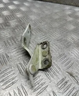 Honda CR-V Loading door upper hinge 223FFD4E