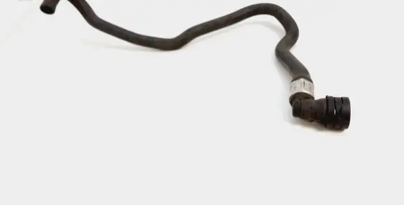 Volvo V70 Engine coolant pipe/hose 8649877