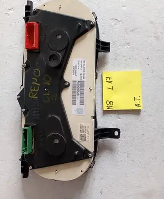 Renault Clio II Speedometer (instrument cluster) P8200451344 261125870 NS8670289Z