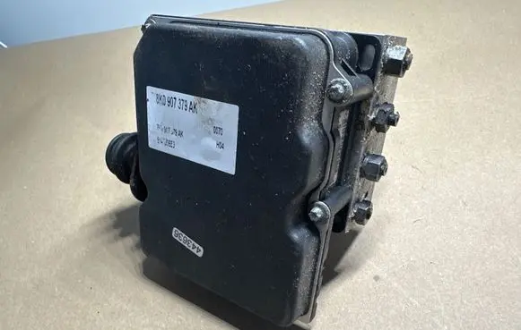 Audi A4 S4 B8 8K ABS Pump 8K0907379AK 914100693