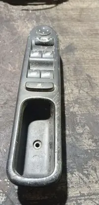 Peugeot 407 Electric window control switch 53269704