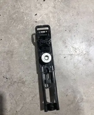 Volkswagen ID.7 Seat belt height adjuster 565857819A