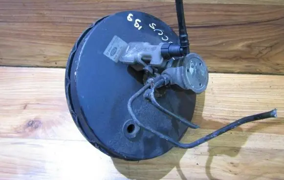 Ford Focus Brake booster 98ab2b196ch