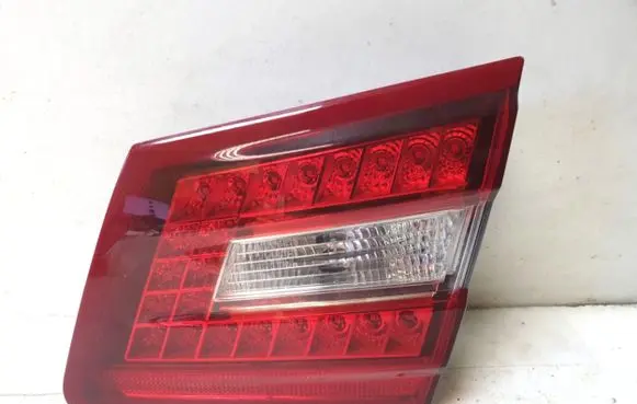 Mercedes-Benz E W212 Tailgate rear/tail lights 2128201064A055364