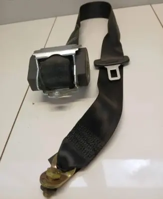 Audi A6 S6 C6 4F Rear seatbelt 4F0857805E 605827100