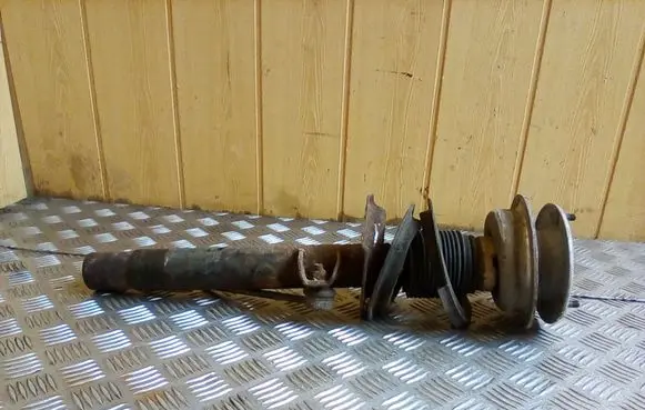 BMW 3 E46 Front shock absorber/damper
