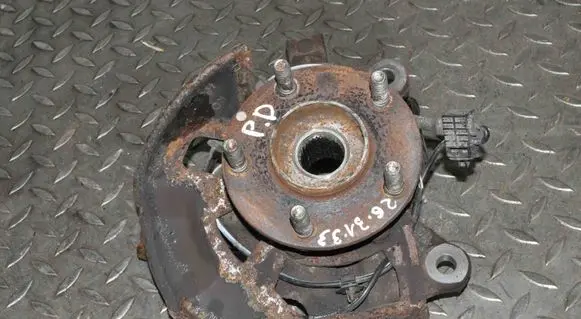 Mazda CX-5 Front wheel hub