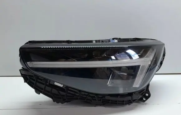 Volvo XC40 Headlight/headlamp P32404665 32404665 T157600105068
