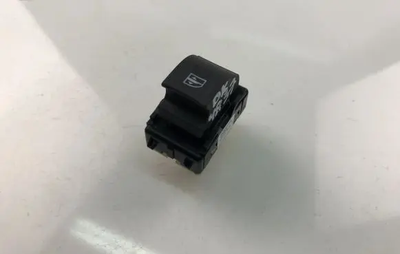 Renault Captur Electric window control switch 254218614R