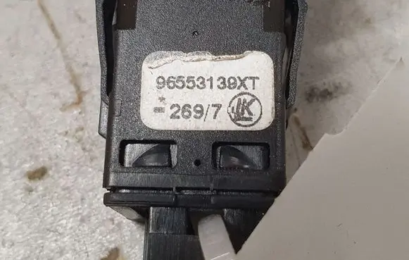 Citroen C4 I Picasso Parking (PDC) sensor switch 96553139XT