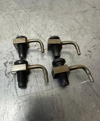 Volkswagen Golf VI Fuel injectors set 038103157C