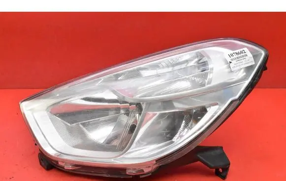 Dacia Dokker Headlight/headlamp 260607950R