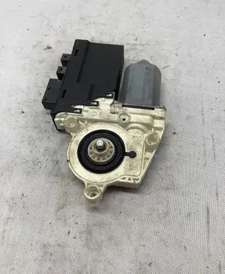 Peugeot 807 Front door window regulator motor 1488737080