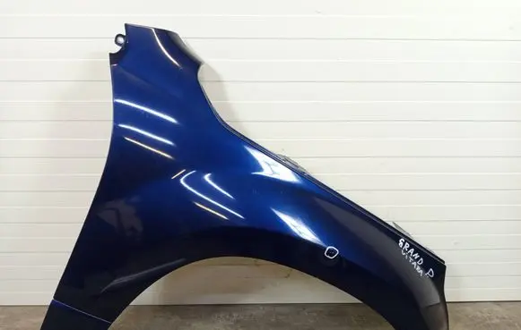 Suzuki Grand Vitara II Fender BLOTNIGRANVIT