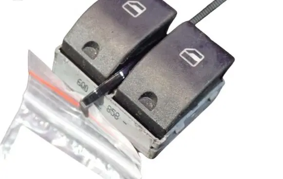 Volkswagen Golf IV Quarter vent window switch 
