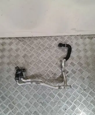 Porsche Cayenne (92A) Engine coolant pipe/hose 7P5121065D 7P5121070B
