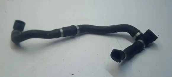 Mercedes-Benz E W213 Engine coolant pipe/hose A2135015301