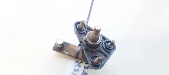 Mitsubishi Carisma Front wiper linkage and motor