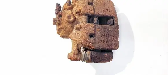 Front brake caliper