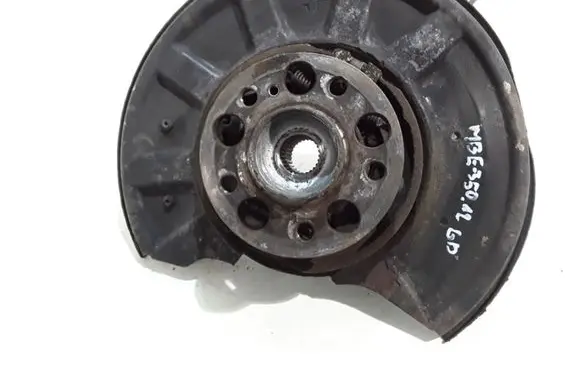 Mercedes-Benz E W212 Rear wheel hub
