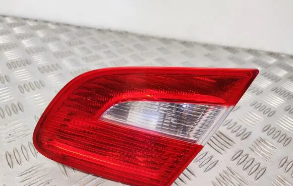 Skoda Superb B6 (3T) Tailgate rear/tail lights 3T5945094