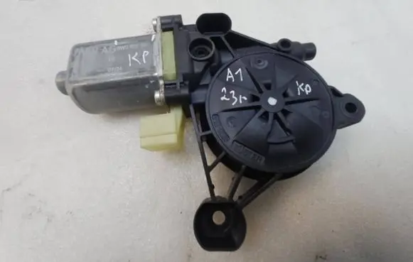 Audi A1 Front door window regulator motor 8W0959801