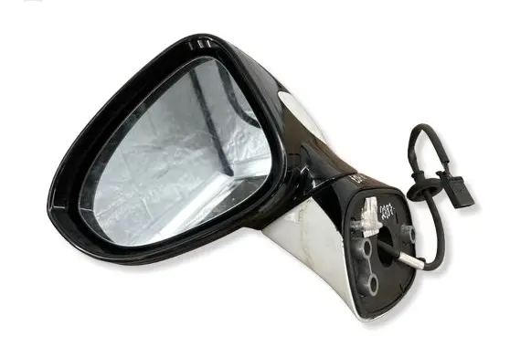 Opel Zafira C Front door electric wing mirror 021219 E4021219