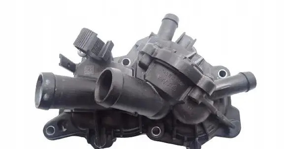 Volkswagen Golf Sportsvan Water pump 04E121600AN
